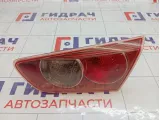 Фонарь задний внутренний правый Mitsubishi Lancer 8330A476
