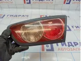 Фонарь задний внутренний правый Mitsubishi Lancer X (CY) 8330A476.
