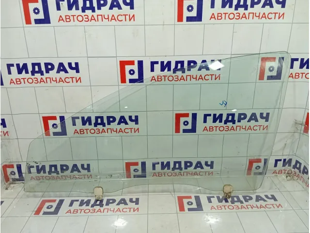 Стекло двери передней левой Mitsubishi Lancer 5706A353
