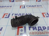Патрубок воздушного фильтра Mitsubishi Lancer (CS) MN135197