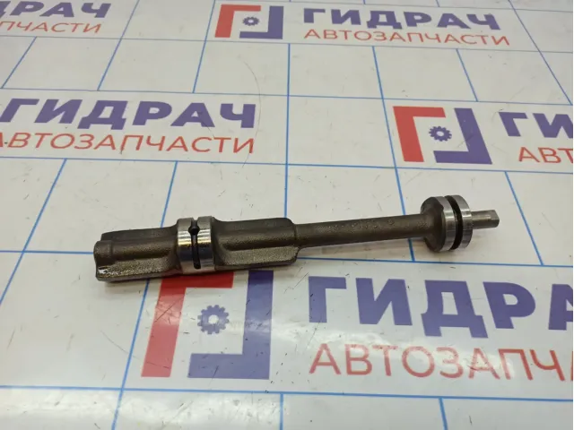 Вал балансирный Mitsubishi Lancer (CS) MN137236