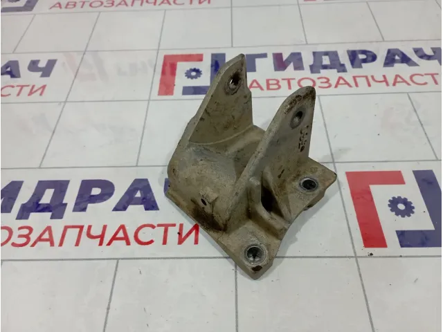 Кронштейн опоры КПП задний Mitsubishi Lancer 9 (CS) MR567560