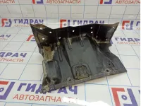 Пыльник двигателя боковой правый Mitsubishi Lancer X (CY) MN154380