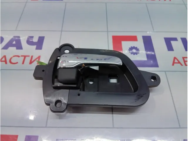 Ручка двери внутренняя правой Mitsubishi Outlander 7221A766