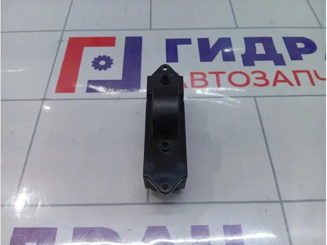 Кнопка стеклоподъемника задняя левая Mitsubishi Outlander 8608A063