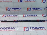 Накладка стекла двери задней правой Mitsubishi Outlander 5757A004