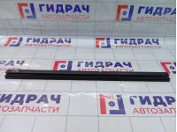 Уплотнитель стекла двери задней левой Mitsubishi Outlander 5757A005
