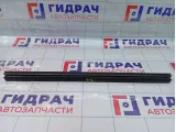 Уплотнитель стекла двери задней правой Mitsubishi Outlander 5757A005