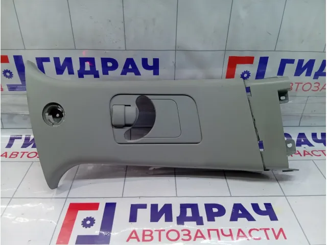 Обшивка стойки средней правой верхняя Mitsubishi Outlander 7211A052HA