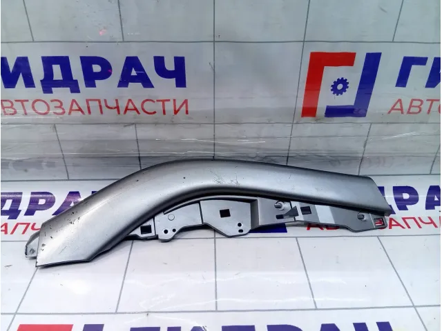 Накладка консоли правая Mitsubishi Outlander 8011A513