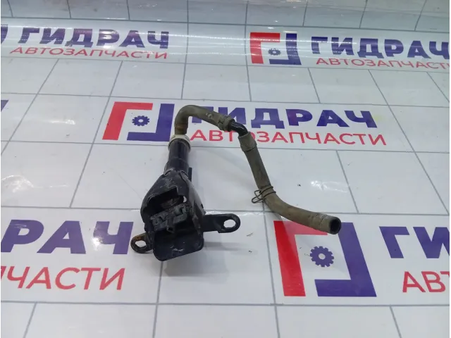 Форсунка омывателя фар левая Mitsubishi Outlander 8264A053