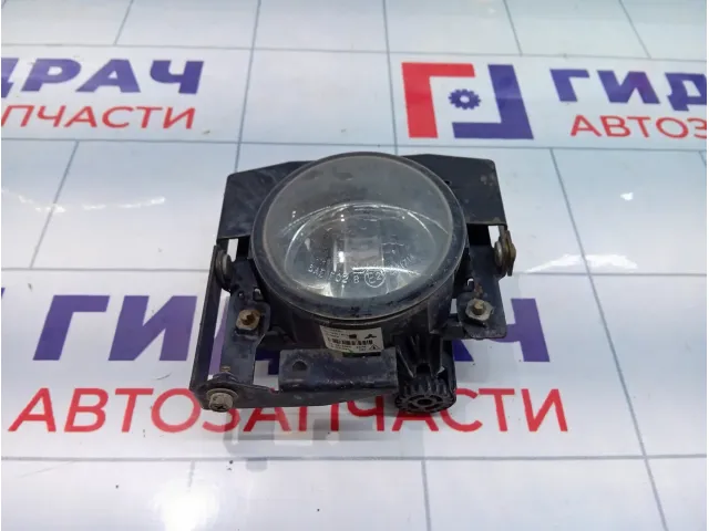 Фара противотуманная передняя левая Mitsubishi Outlander MN142091