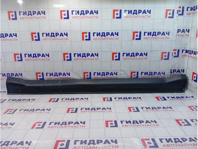 Накладка порога правого Mitsubishi Outlander 6512A026