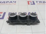 Блок управления климатической установкой Mitsubishi Outlander 7820A115XA
