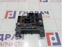 Блок предохранителей Mitsubishi Outlander 8637C096