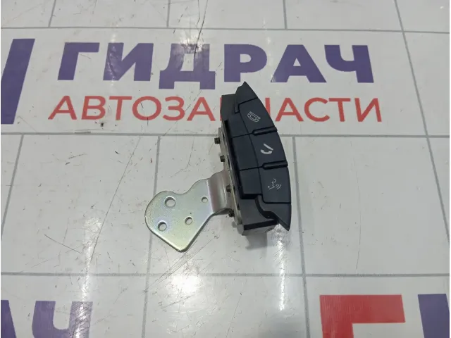 Блок кнопок в рулевое колесо Mitsubishi Outlander 8750A021