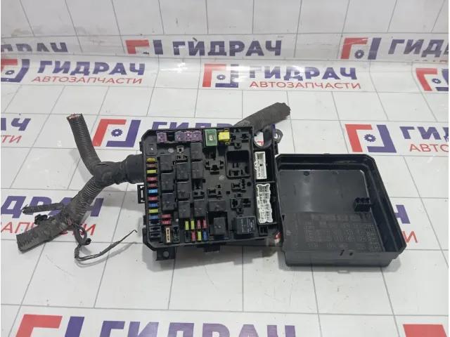 Блок предохранителей Mitsubishi Outlander 8565A024