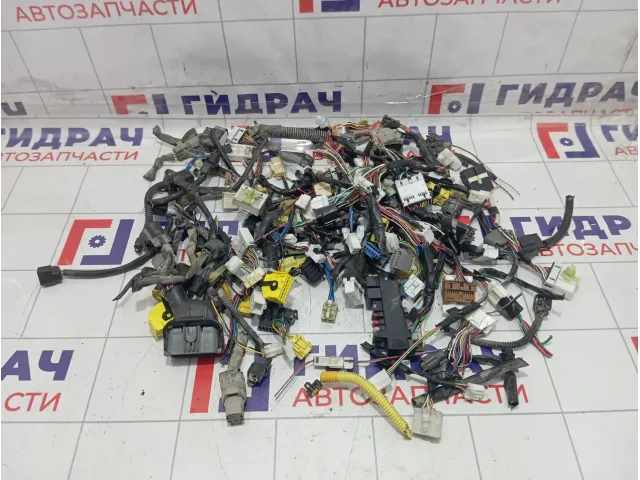 Фишка (Разъем) Mitsubishi Outlander