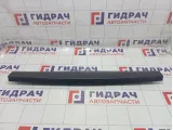 Обшивка двери багажника верхняя Mitsubishi Outlander 7224A016XA