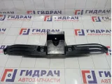 Кожух замка капота Mitsubishi Outlander 7450A172