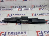 Кожух замка капота Mitsubishi Outlander 7450A172