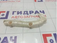 Кронштейн бампера переднего правый Mitsubishi Outlander 6400A588