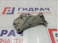 Кронштейн кондиционера Mitsubishi Outlander 7813A198