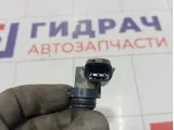Датчик положения коленвала Mitsubishi Outlander 1865A069