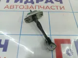 Ограничитель двери передний Mitsubishi Outlander (GF) 5702A149