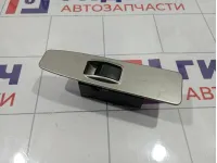 Кнопка стеклоподъемника заднего левого Mitsubishi Pajero (V90) 8608A144 Кнопка стеклоподъемника заднего левого Mitsubishi Pajero (V90) 8608A144