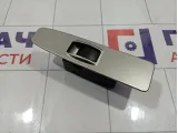 Кнопка стеклоподъемника заднего правого Mitsubishi Pajero (V90) 8608A143