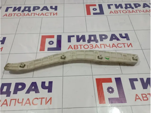 Кронштейн заднего бампера правый Mitsubishi Pajero (V90) 6410A188