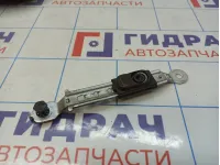 Механизм регулировки ремня безопасности Mitsubishi Pajero (V90) 7005A021XA Механизм регулировки ремня безопасности Mitsubishi Pajero (V90) 7005A021XA