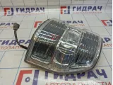 Фонарь задний правый Mitsubishi Pajero (V90) 8330A566