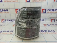 Фонарь задний левый Mitsubishi Pajero (V90) 8330A565