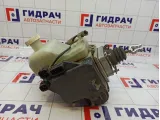 Блок ABS (насос) Mitsubishi Pajero (V90) MR569728