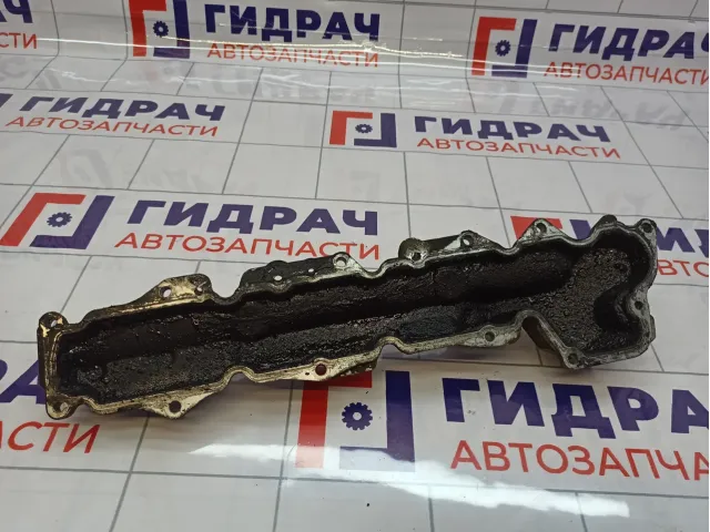 Крышка впускного коллектора Mitsubishi Pajero (V90)