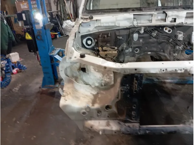Лонжерон передний правый Mitsubishi Pajero Sport