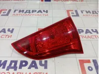 Фонарь задний внутренний правый Mitsubishi Pajero Sport 8331A162