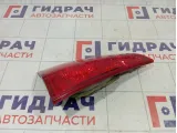 Фонарь задний внутренний правый Mitsubishi Pajero Sport 8331A162