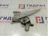 Стеклоподъемник электрический задний правый Mitsubishi Pajero Sport MN182404