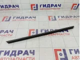 Уплотнитель стекла двери задней правой Mitsubishi Pajero Sport 5736A112