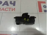 Кнопка стеклоподъемника задняя левая Mitsubishi Pajero Sport 8608A163