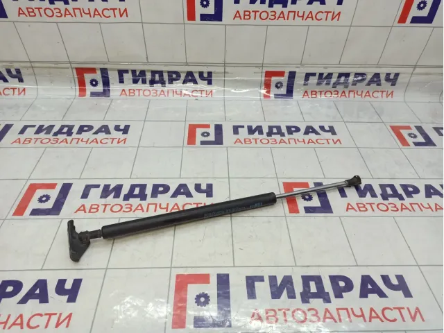 Амортизатор двери багажника правый Mitsubishi Pajero Sport 5802A646