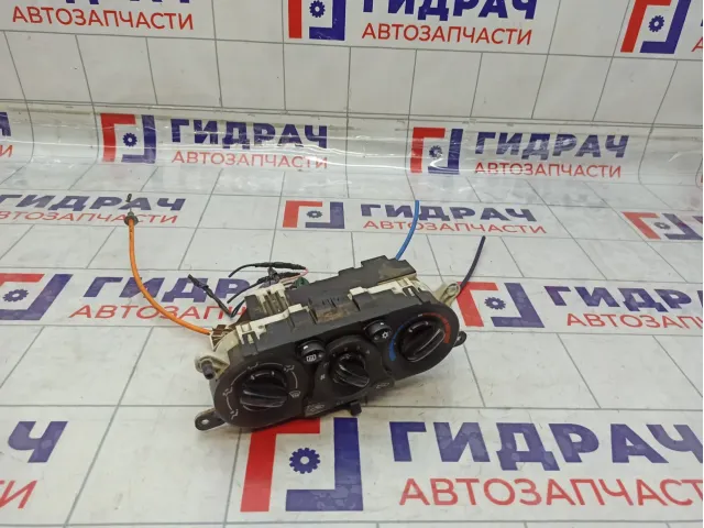 Блок управления отопителем Mitsubishi Pajero Sport 7820A306