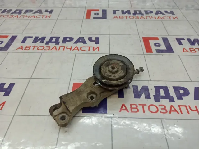 Ролик-натяжитель Mitsubishi Pajero Sport MR958030