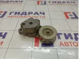 Ролик-натяжитель ручейкового ремня Mitsubishi Pajero Sport 1345A009