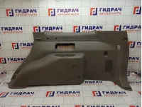 Обшивка багажника правая Mitsubishi Pajero Sport 7230A268HA