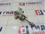 Цилиндр сцепления главный Mitsubishi Pajero Sport 2345A015