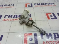 Цилиндр сцепления главный Mitsubishi Pajero Sport 2345A015